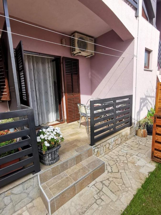 Apartman Lana Μεντουλίν Εξωτερικό φωτογραφία