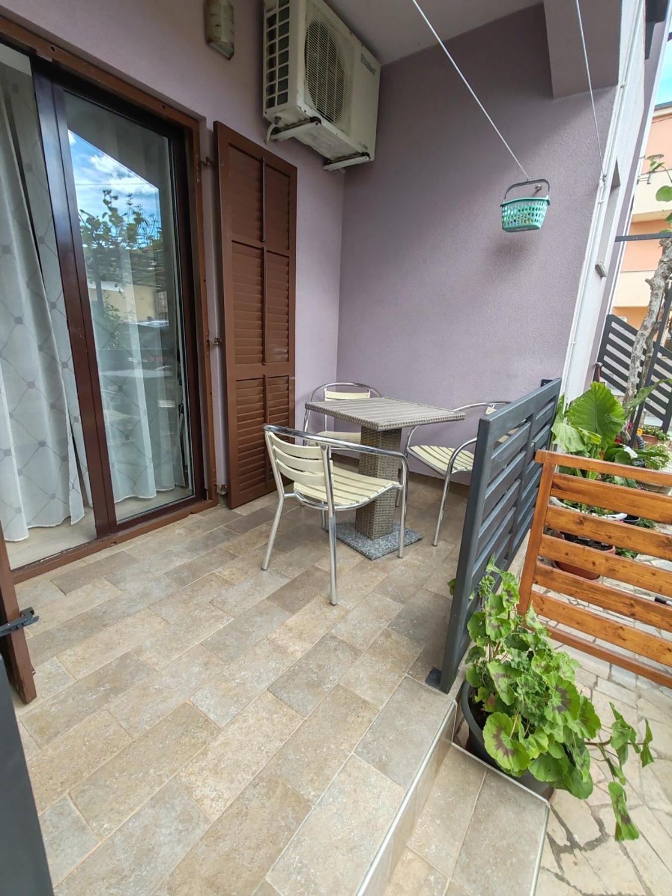 Apartman Lana Μεντουλίν Εξωτερικό φωτογραφία